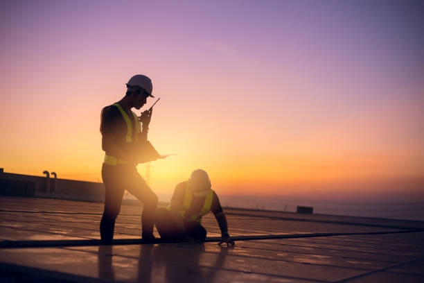 Roof Gutter Cleaning in Oildale, CA